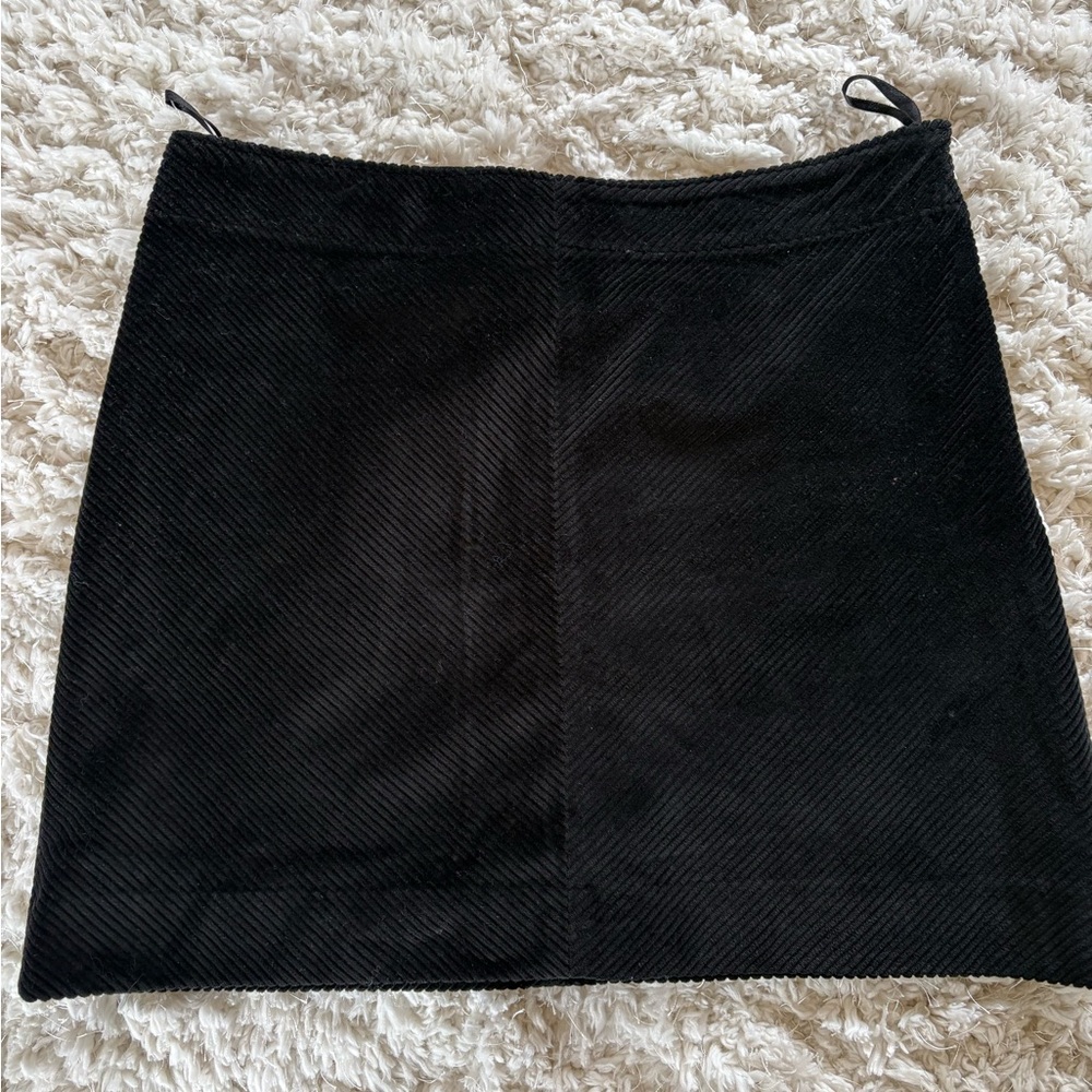 Banana Republic Black Corduroy Mini Skirt Size 2